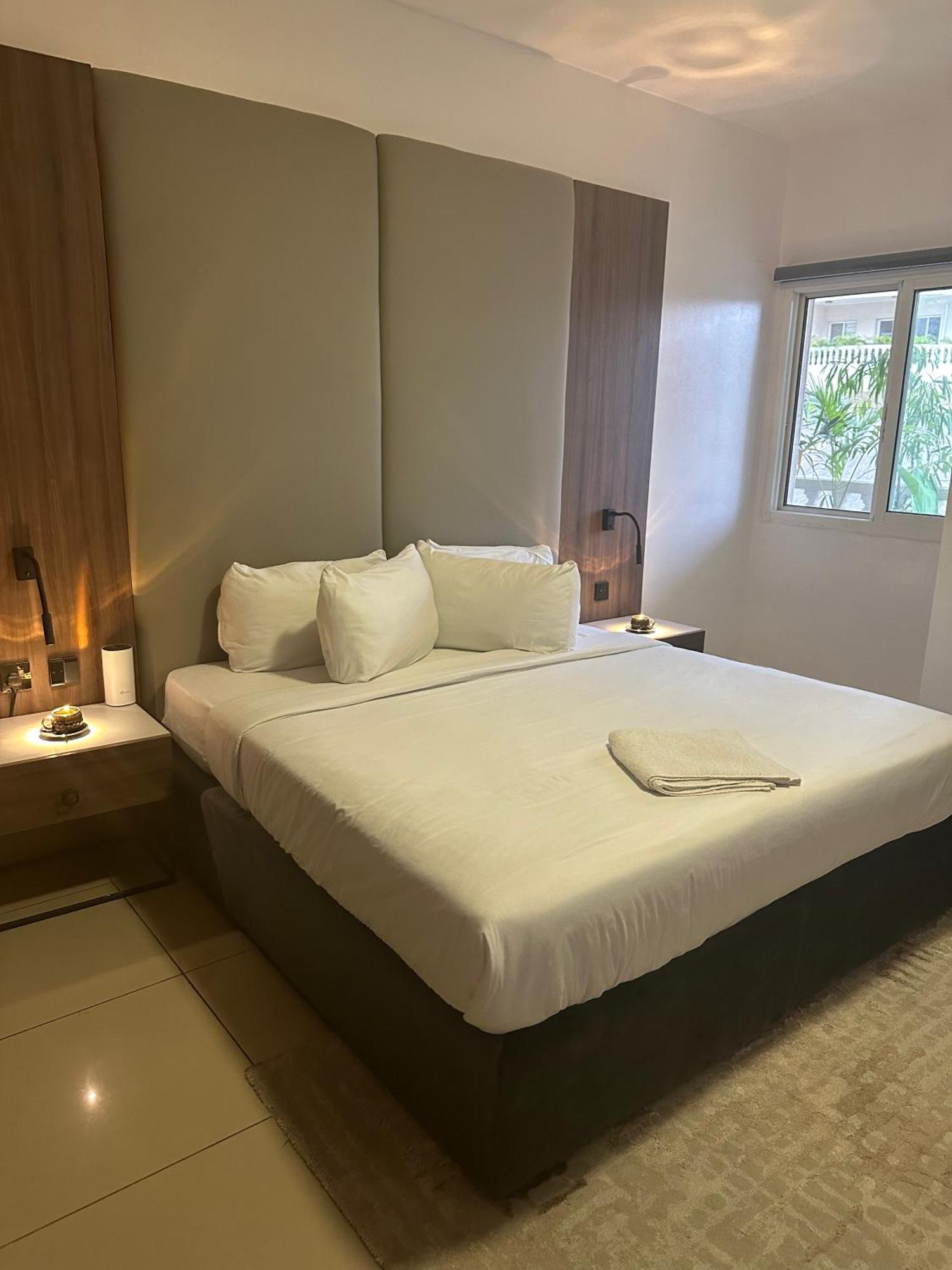 Guided Hospitality - Luxury Accommodations Lagos Exterior photo